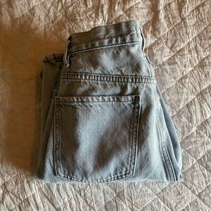 Pacsun Women’s Dad Lightwash Jeans